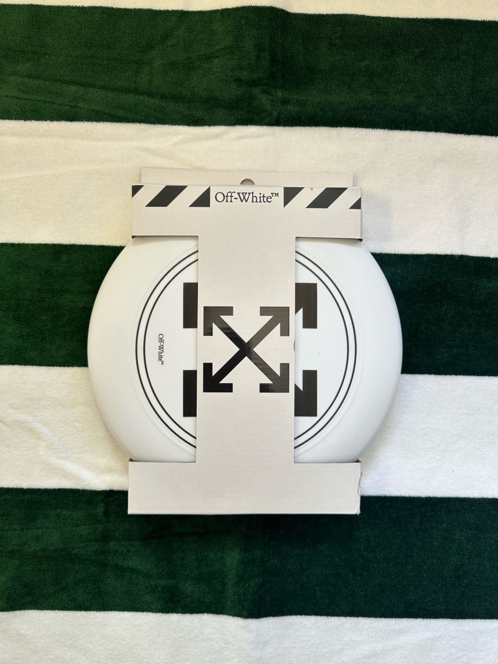 Off-White White Disc with Black Arrow Motif